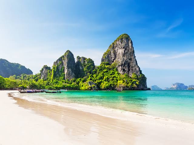 Thailand’s Koh Kradan named Best Beach in the World, 5 Thai beaches in Top 100 list