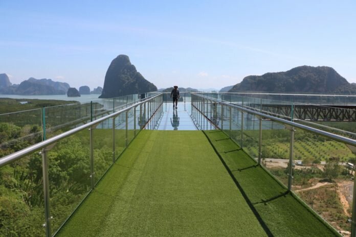 Thailand’s Longest Glass Skywalk