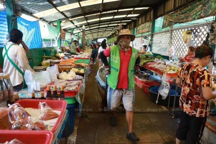 Klong Toey Vendors Ordered to Relocate for Cleanup Effort