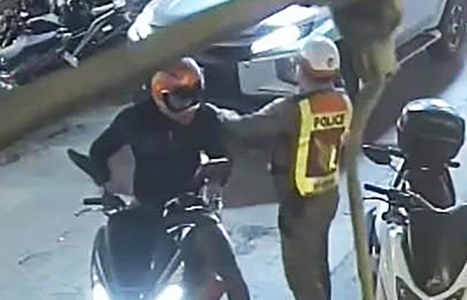 Traffic Officer Dismissed Days Before Retirement After Extorting Tourist