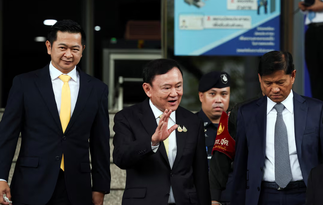 Thaksin May Teach English in Prison